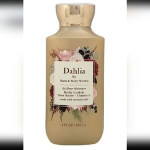 Bath & Body Works Dahlia Body Lotion - Cream and Gold 8 Oz